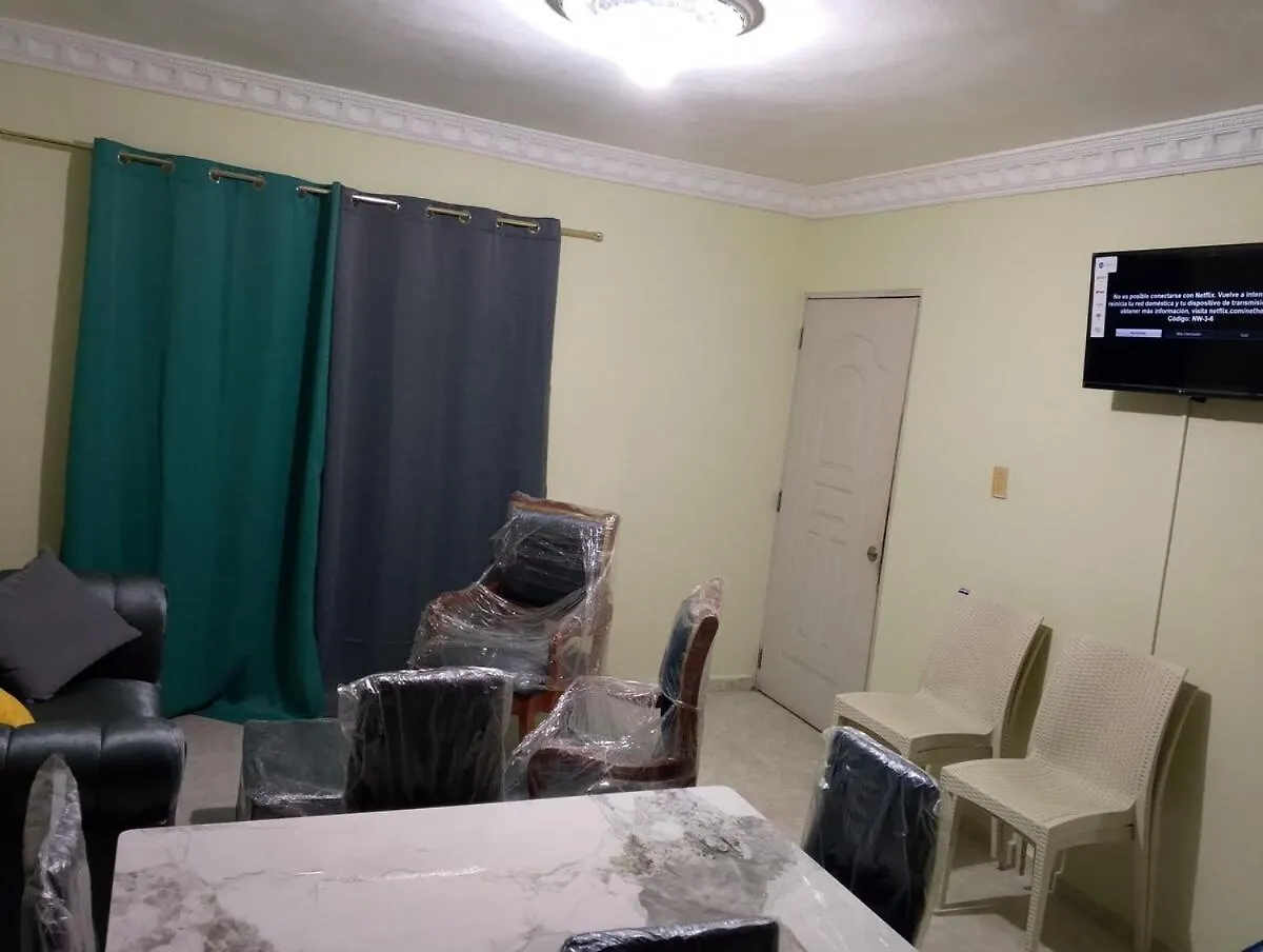 Appartement Confor Y Seguridad à Saint-Domingue